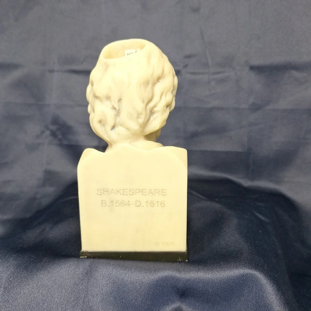 Decorative Solid Resin Shakespeare 7 inch Bust Desk Pen Holder